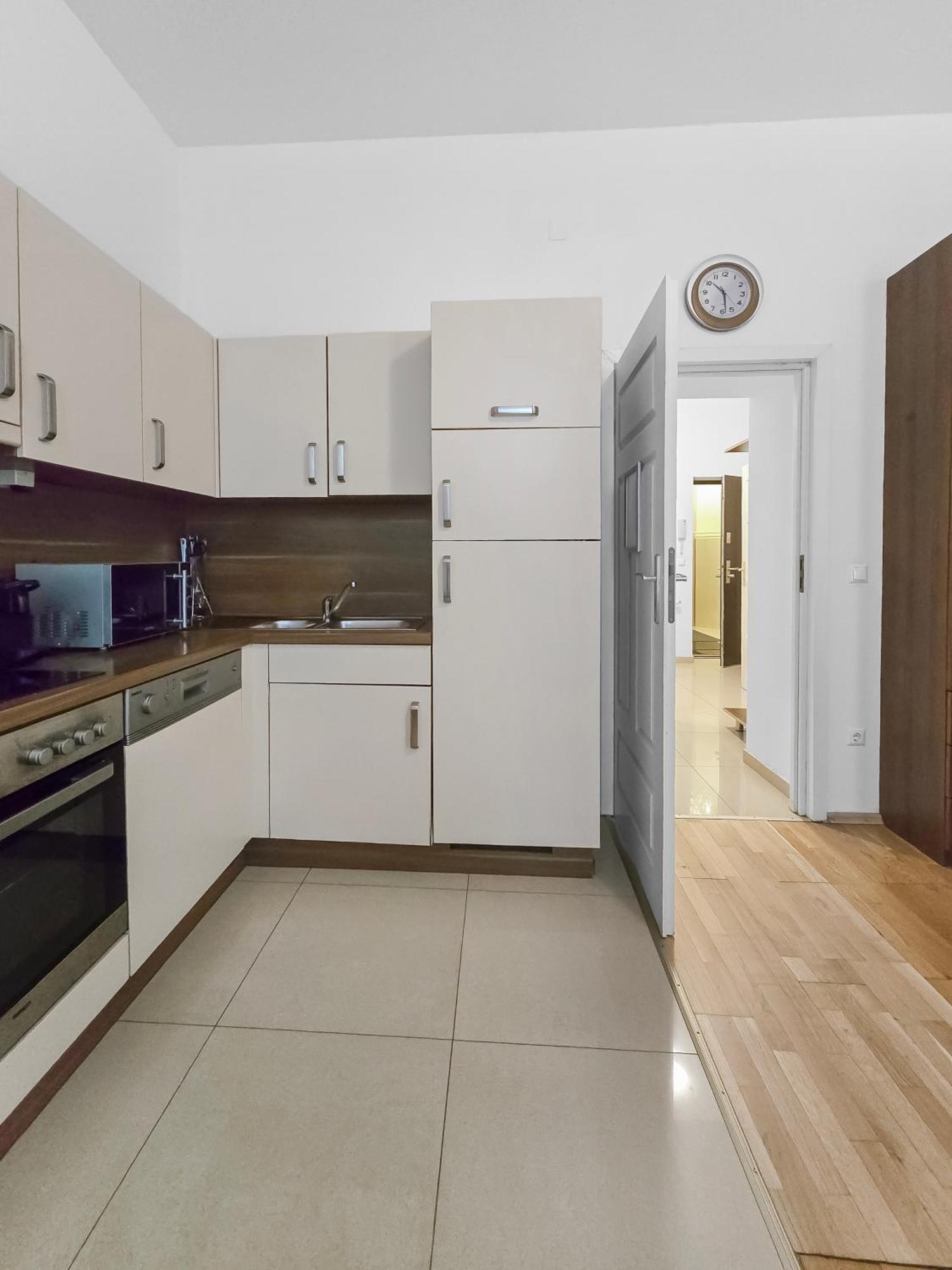 Millennium Cozy - Fully Equipped Apartment *